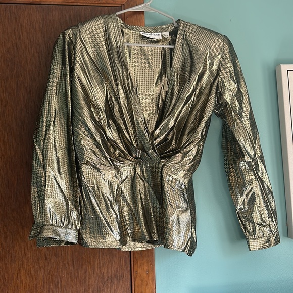 Albert Nipon metallic blouse - Picture 2 of 2